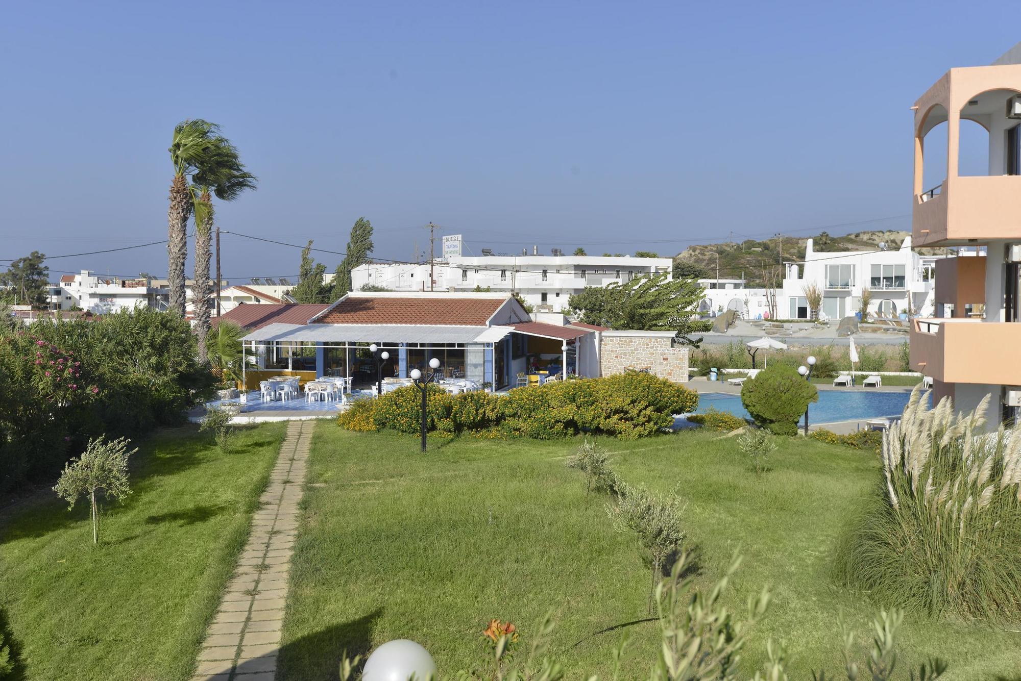 Hercules Hotel 2*